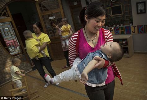 abandoning a minor in China